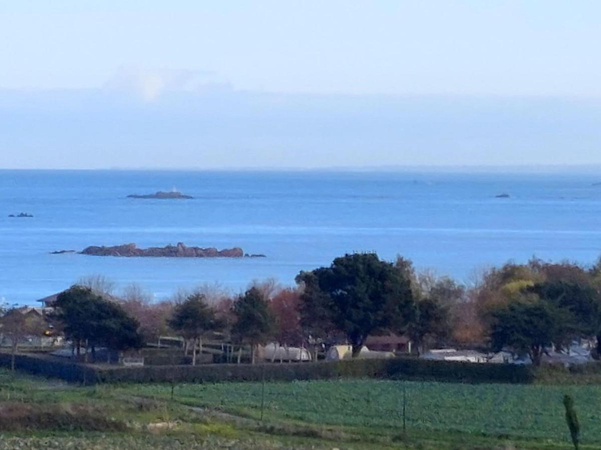 Villa Breton Granite Stone House With Fantastic Sea Views Saint-Pol-de-Léon Esterno foto